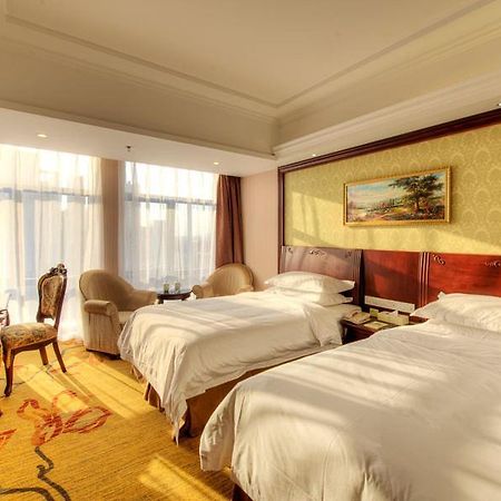 Vienna Hotel Shanghai Happy Valley Songjiang Esterno foto